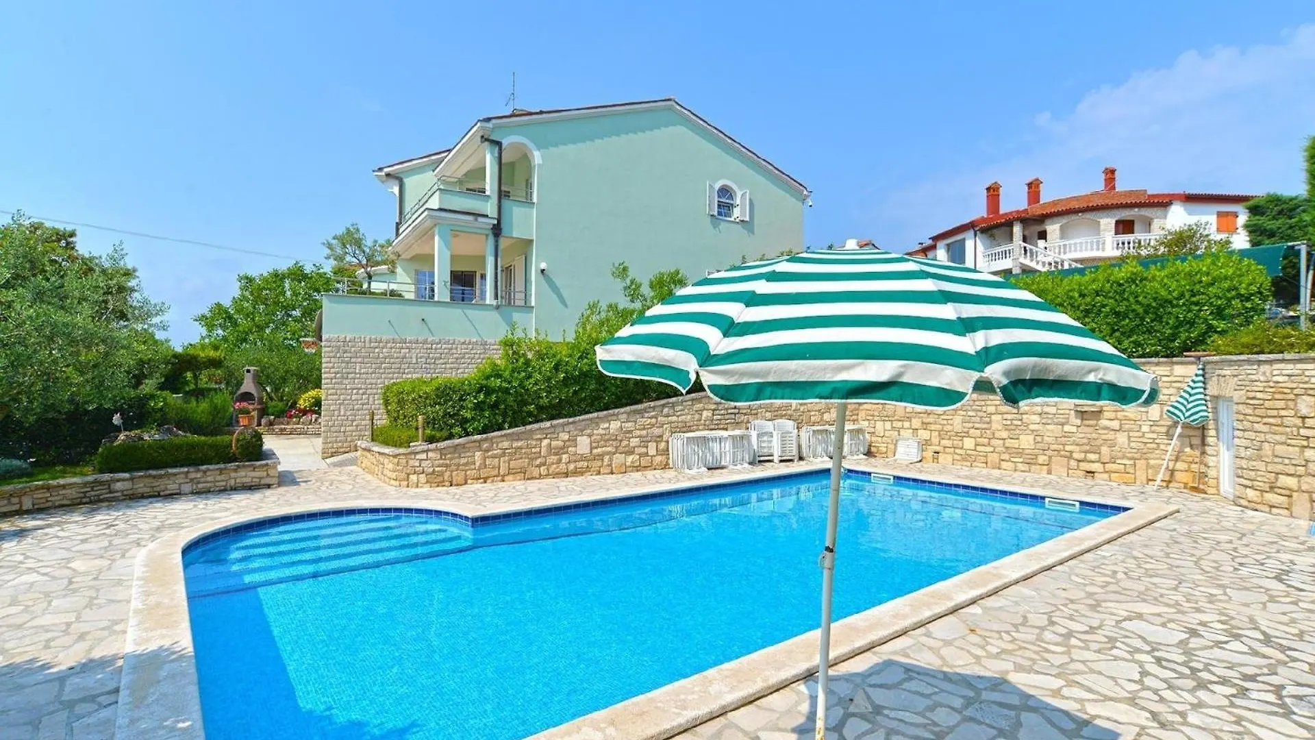 Ferienwohnung Fuer 8 Personen Ca 115 Qm In Pula, Istrien Istrische Riviera 0*, Pula Croatia
